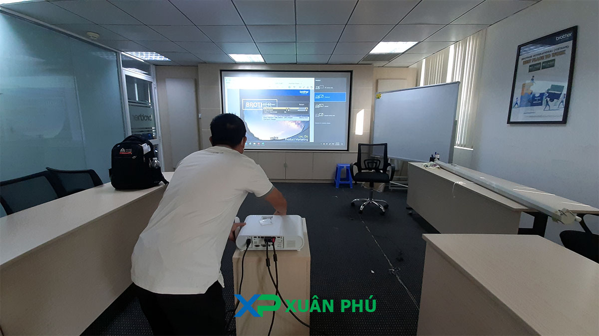 Giới thiệu công ty máy chiếu xuân phú - máy chiếu thủ đức